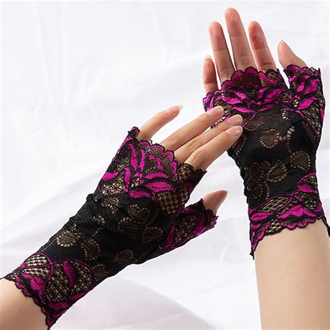 Lace Wrist Length Glove Vintage Style Lace With Ruffles Wedding