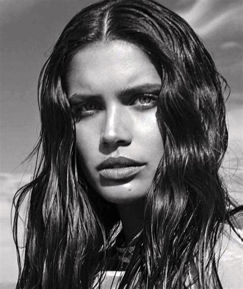 Sara Sampaio Nude And Sexy Pics And Porn Video Leaked