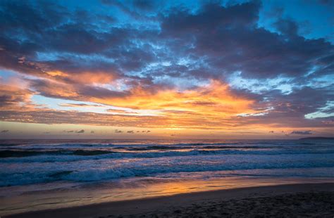 Rainbow Beach, Queensland. : r/australia