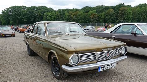 1965 Plymouth Valiant V 100 The Absence Of Chrome Strips Flickr