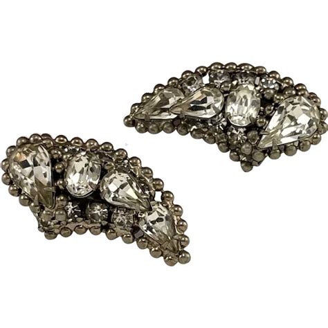 Kramer Clip On Vintage Rhinestone Earrings 1940s 19 Gem