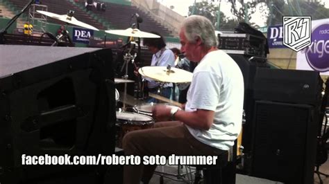 The Beatles Original Drummer Pete Best In Lima Part 1 Cry For A