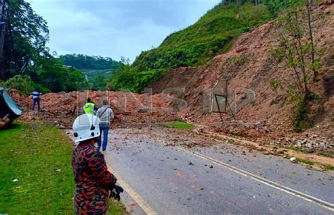 Tanah Runtuh Di Kampung Raja Harian Metro