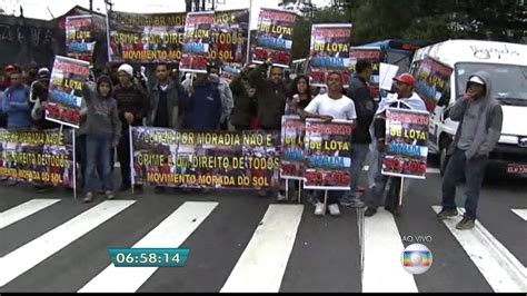 Bom Dia Sp Protesto Por Moradia Interdita Av Dona Belmira Marin E