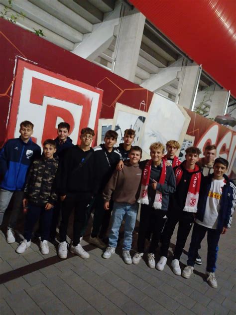 Fc Tirschenreuth E V U Junioren Beim Spiel Des Ssv Jahn Regensburg