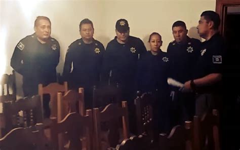 Fueron liberados ocho policías tras 12 días de captura en Chiapas