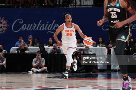 Alyssa Thomas Of The Connecticut Sun Dribbles The Ball During The News Photo Getty Images