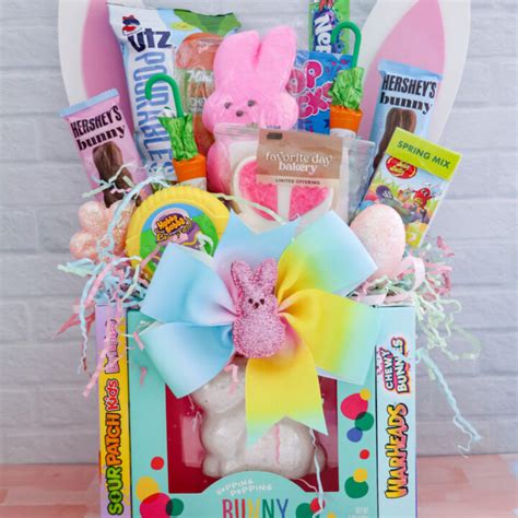 Easter Bunny Candy Bouquet Basket » The Denver Housewife