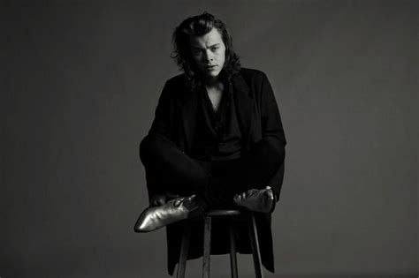 Harry Styles Laptop Wallpapers Top Free Harry Styles Laptop Backgrounds Wallpaperaccess