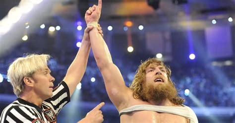 5 Great WrestleMania Opening Matches That Stole WWE Show In Years Gone