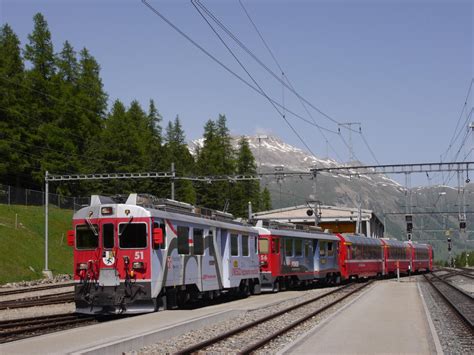 Doppeltraktion Der Beiden Triebwagen ABe 4 4 III 51 Poschiavo Und 56