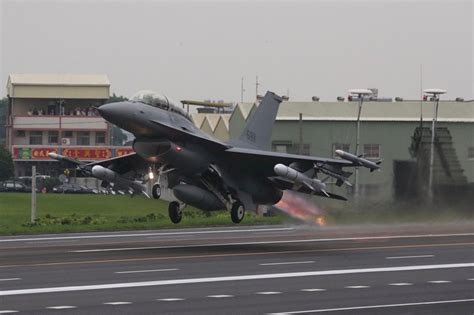 2507億f 16v軍購案 空軍將向立法院提特別預算 新聞 Rti 中央廣播電臺