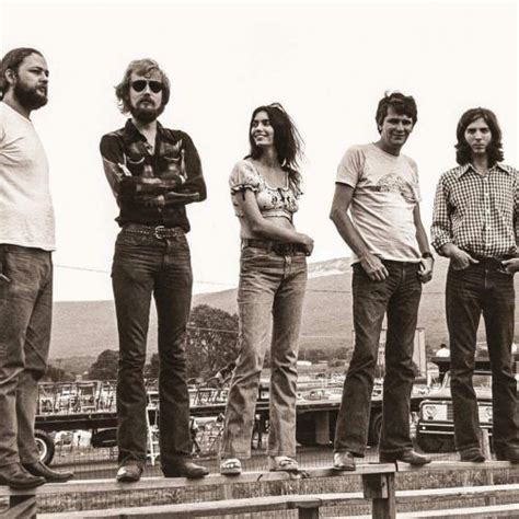 Miss Emmylou Harris and The Angel Band, 1974 | Band photoshoot, Female ...