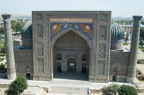 Architecture of Registan in Samarkand. Ancient architecture of Central ...