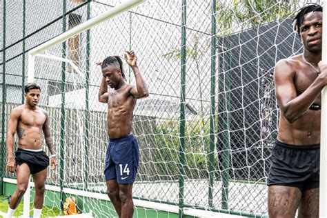 Rodrygo Vinicius Y Camavinga Entrenan Juntos En Brasil Y Presumen De