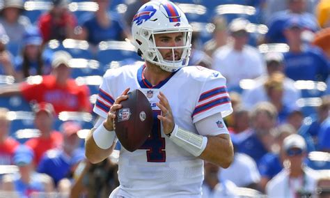 Buffalo Bills Bring Back Former Georgia Qb Jake Fromm