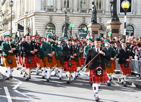 St Patrick s day parade. editorial stock image. Image of europe - 13422669