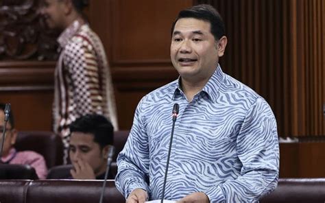 Rafizi Rancang Podcast Sendiri Jemput Pengkritik Jadi Tetamu Hot FM