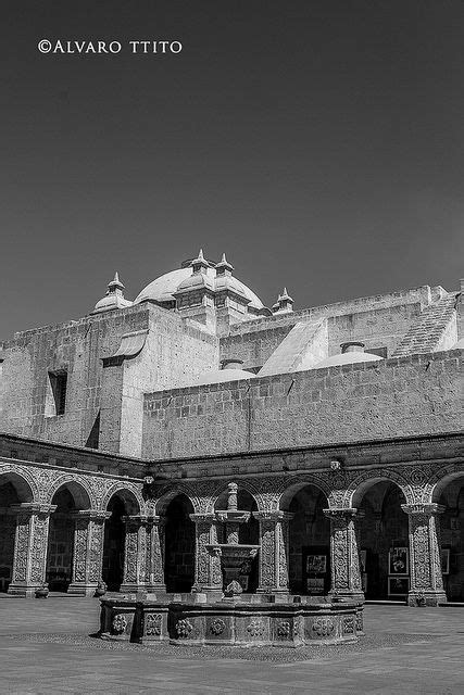 Claustros de la Compañia Arequipa