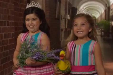 Exclusive Sophia Grace And Rosie Get Mistaken For Princesses In Their Adorable Movie Debut On