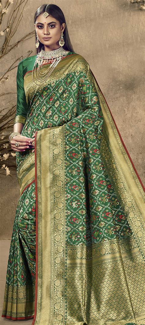 Bridal Traditional Wedding Green Color Banarasi Silk Silk Fabric