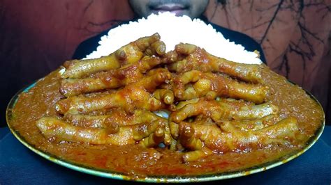 Eating Spicy Chicken Feet Curry With Rice Youtube