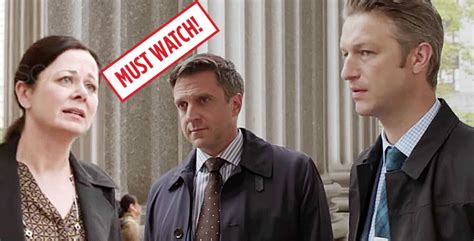 Law & Order: SVU Deleted Scene: Barba and Carisi Get Cornered