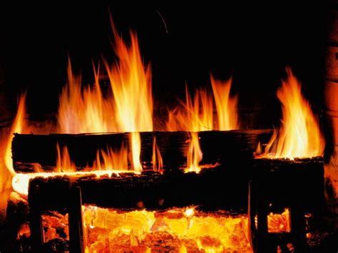 Free Fireplace Screensaver With Sound - fireplacenow.co