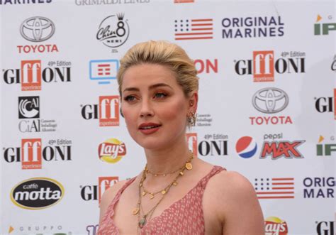 Judge Refuses Amber Heard To Dismiss Johnny Depps Case