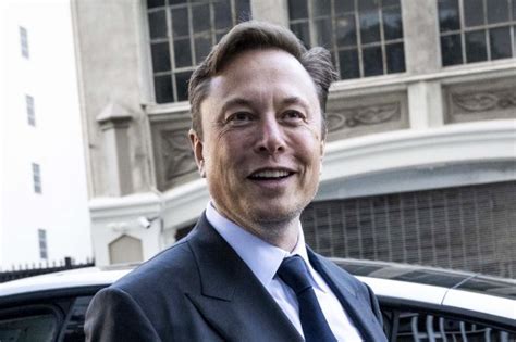 Elon Musk Says Hes Hired A New Ceo For Twitter And Will Reduce His Own