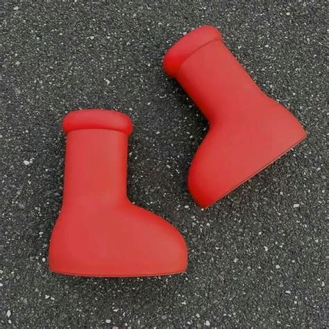 Jual MSCHF Big Red Boots Astroboy 100 Authentic Shopee Indonesia