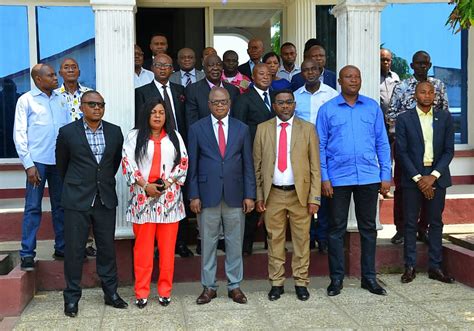 Kasaï Central Des membres du comité consultatif provincial en atelier