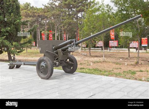 Mm Anti Tank Gun Zis Banque De Photographies Et Dimages Haute