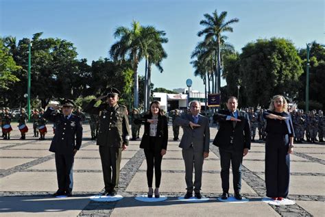 Autoridades Realizan Izamiento De Bandera Para Fomentar El Civismo Y