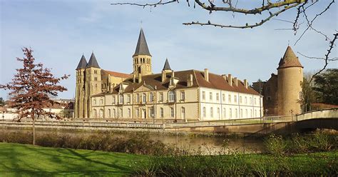 Basilica Of The Sacred Heart Of Paray Le Monial In Paray Le Monial