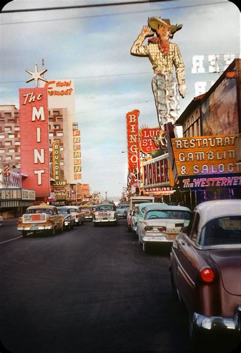 Vintage color photographs show the early days of Las Vegas' nightlife ...