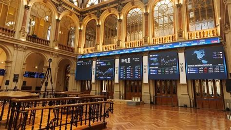 El Ibex cae un 1 1 en la media sesión y pierde más de 100 puntos tras