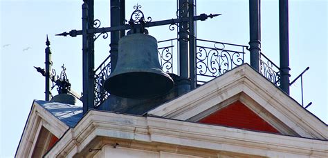 Campanas Del Reloj De La Puerta Del Sol Madrid Fabricado Flickr