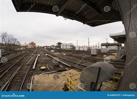 Jamaica Station LIRR editorial photography. Image of trainstop - 64081872