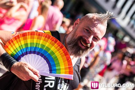 Roze Maandag Pride Walk Kermis Tilburg