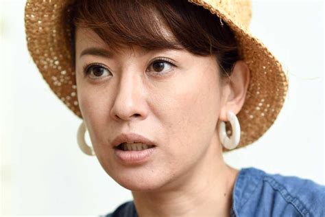 鈴木砂羽、寺脇康文との『相棒』夫婦ショットを投稿「美和子も帰ってきましたで～」 サンスポ