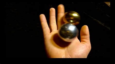 How To Roll Two Chinese Iron Balls Youtube