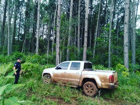 Eldorado Operativos Rurales Secuestraron Una Camioneta Robada En