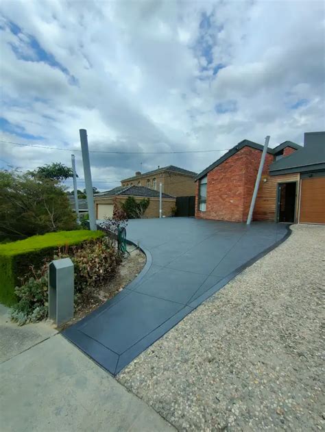 Concrete Driveways Melbourne | Exposed Aggregate, Coloured & More