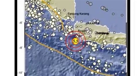 Gempa Magnitudo 5 5 Berpusat Di Bayah Banten Terasa Sampai Jakarta