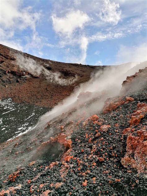 Lava Desert Hike Craters Moonlike Landscapes