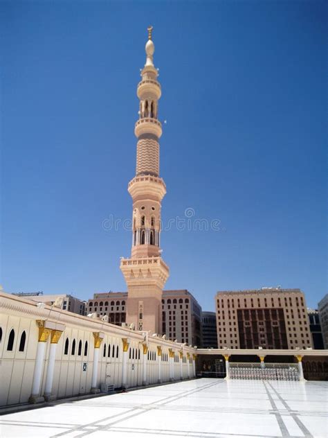 One of Ten Minarets of Masjid an Nabawi in Medina Editorial Photo - Image of nabawi, masjid ...