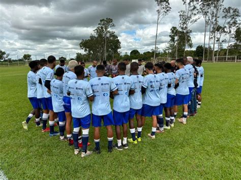 Interior Penápolis Penapolense joga bem mas perde último amistoso em