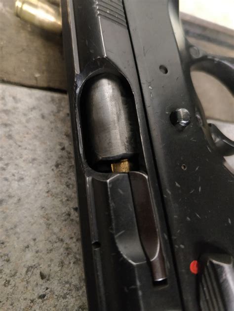 5 Types Of Handgun Malfunctions And What To Do About Them Aga