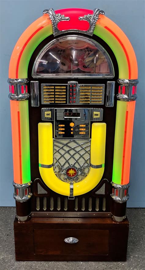 Sold At Auction Crosley Cd Jukebox Model Cr12 10 Works